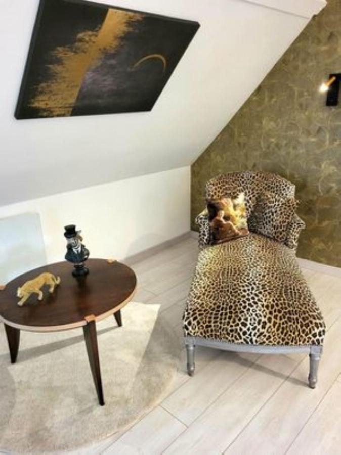 Villa Raffaella Les Albres ภายนอก รูปภาพ