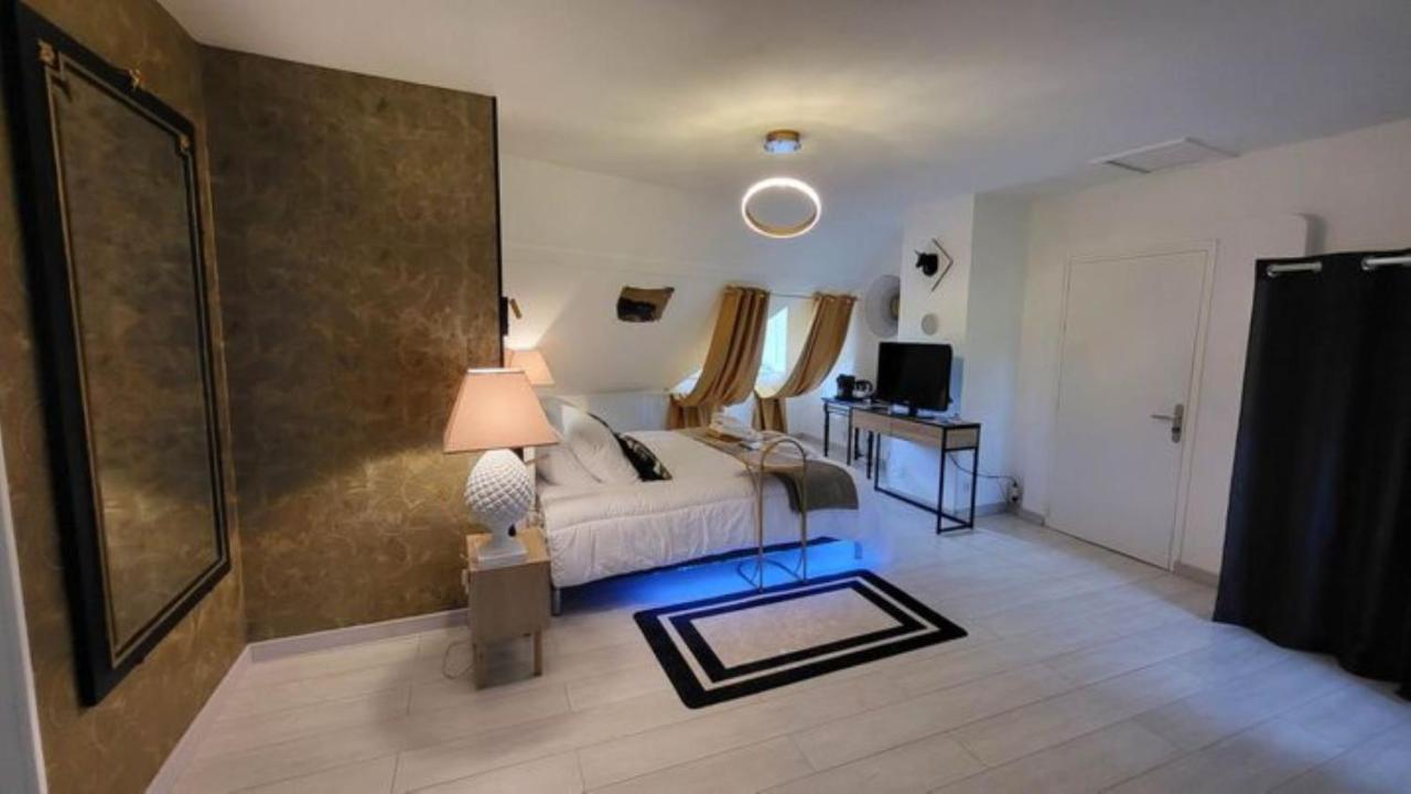 Villa Raffaella Les Albres ภายนอก รูปภาพ