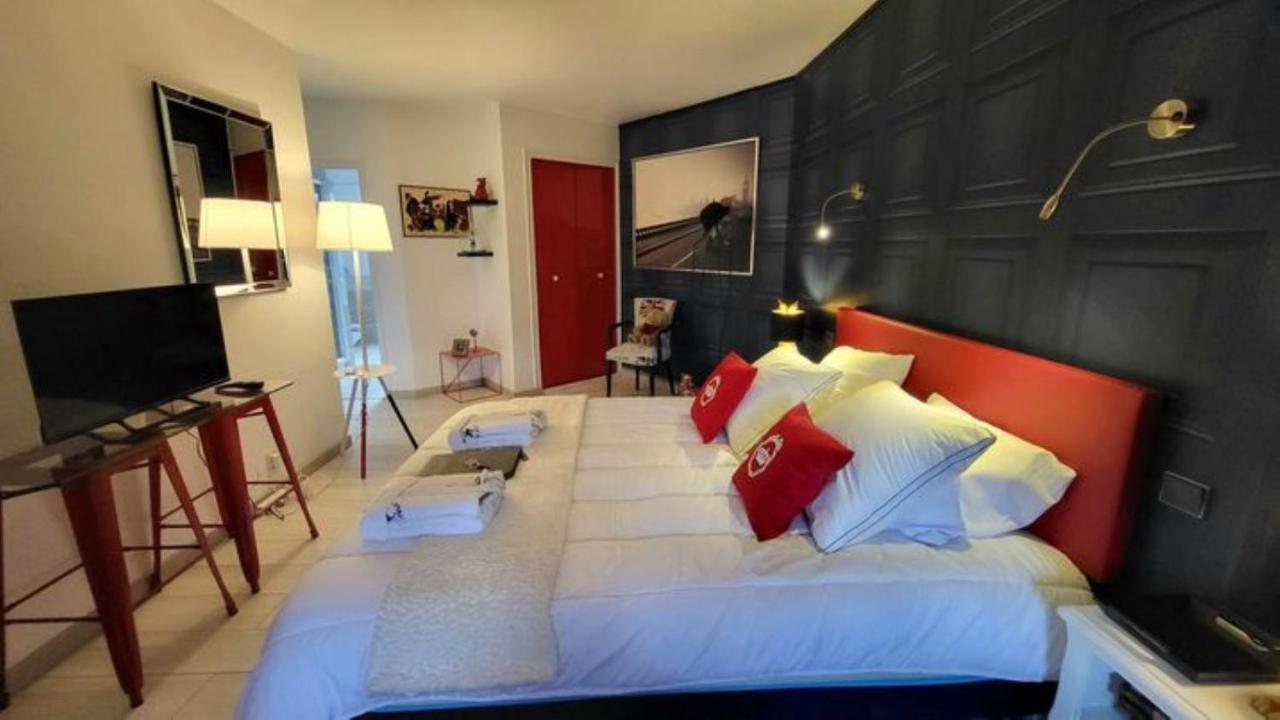 Villa Raffaella Les Albres ภายนอก รูปภาพ